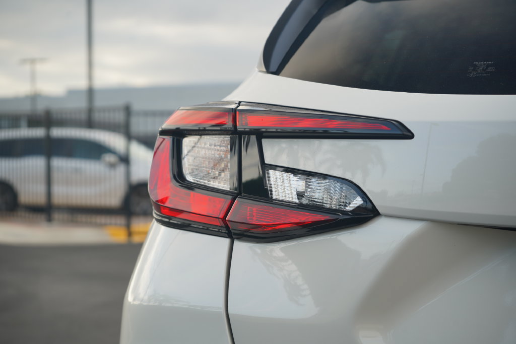 New 2026 Subaru Crosstrek 2.5i Limited AWD/4WD image 7