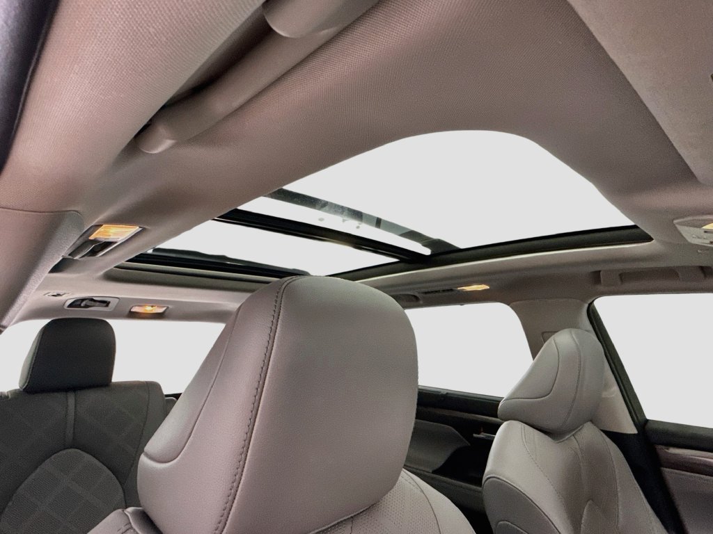 Used 2020 Toyota Highlander Platinum AWD/4WD image 17
