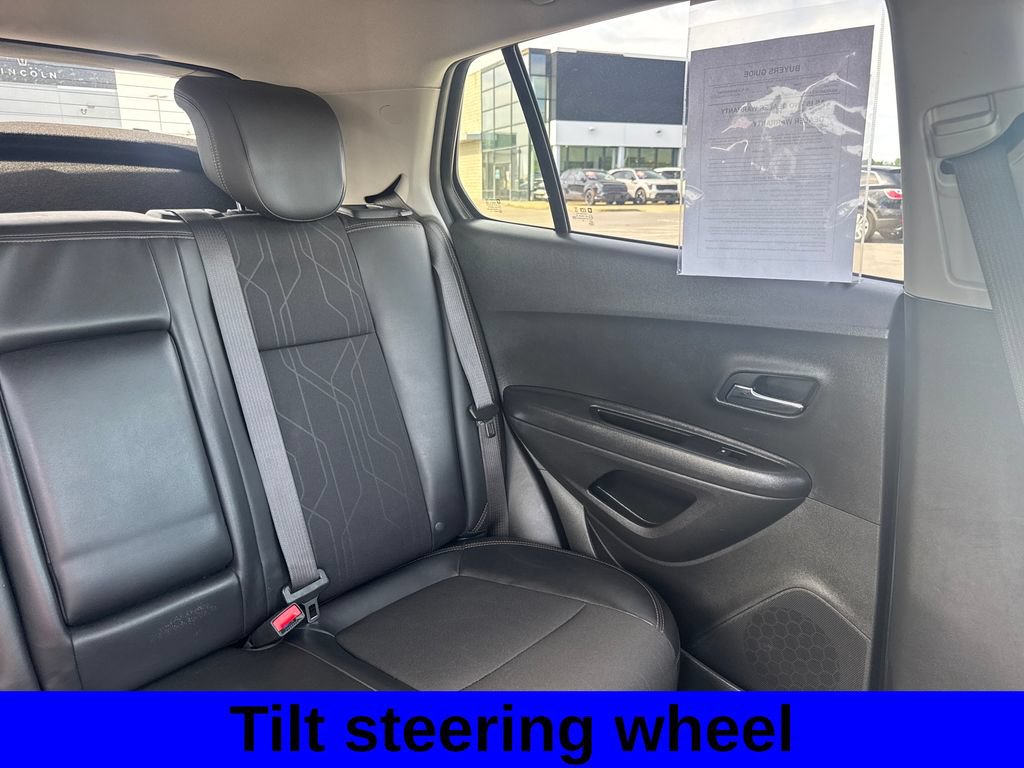 Used 2019 Chevrolet Trax LT w/ LT Convenience Package FWD image 15