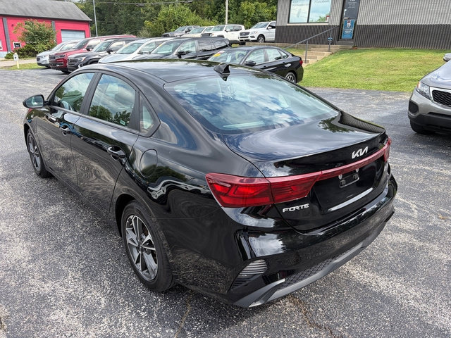 Used 2024 Kia Forte LXS FWD image 8