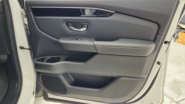 Used 2025 Honda Pilot Touring image 26