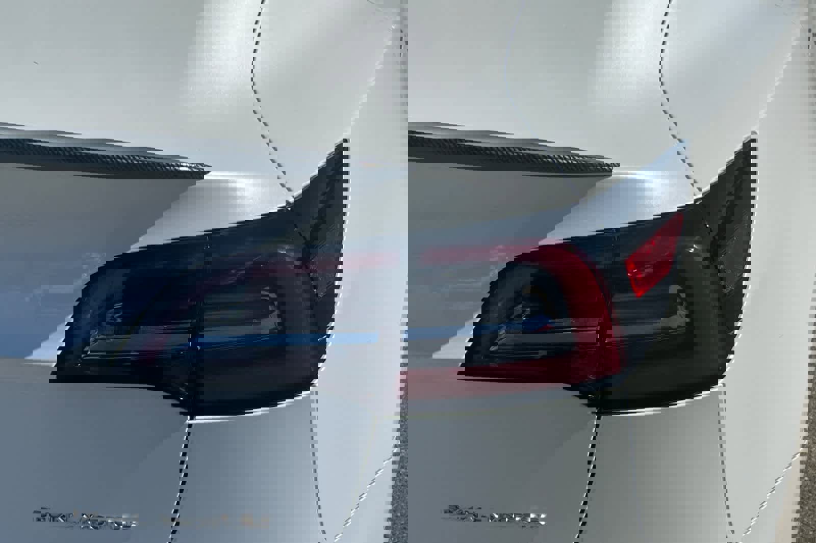 Used 2018 Tesla Model 3 Long Range image 18