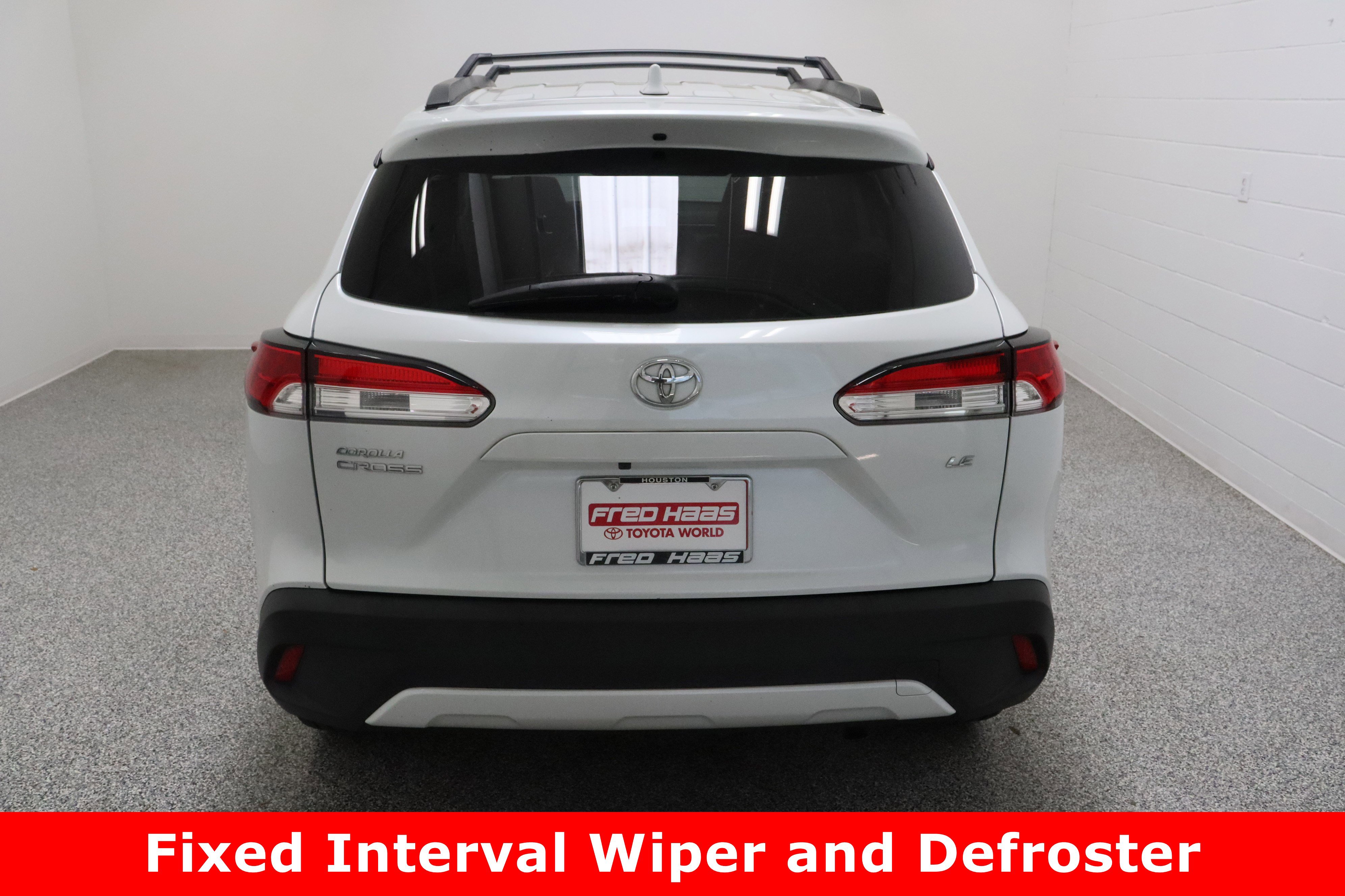 Used 2023 Toyota Corolla Cross LE image 8