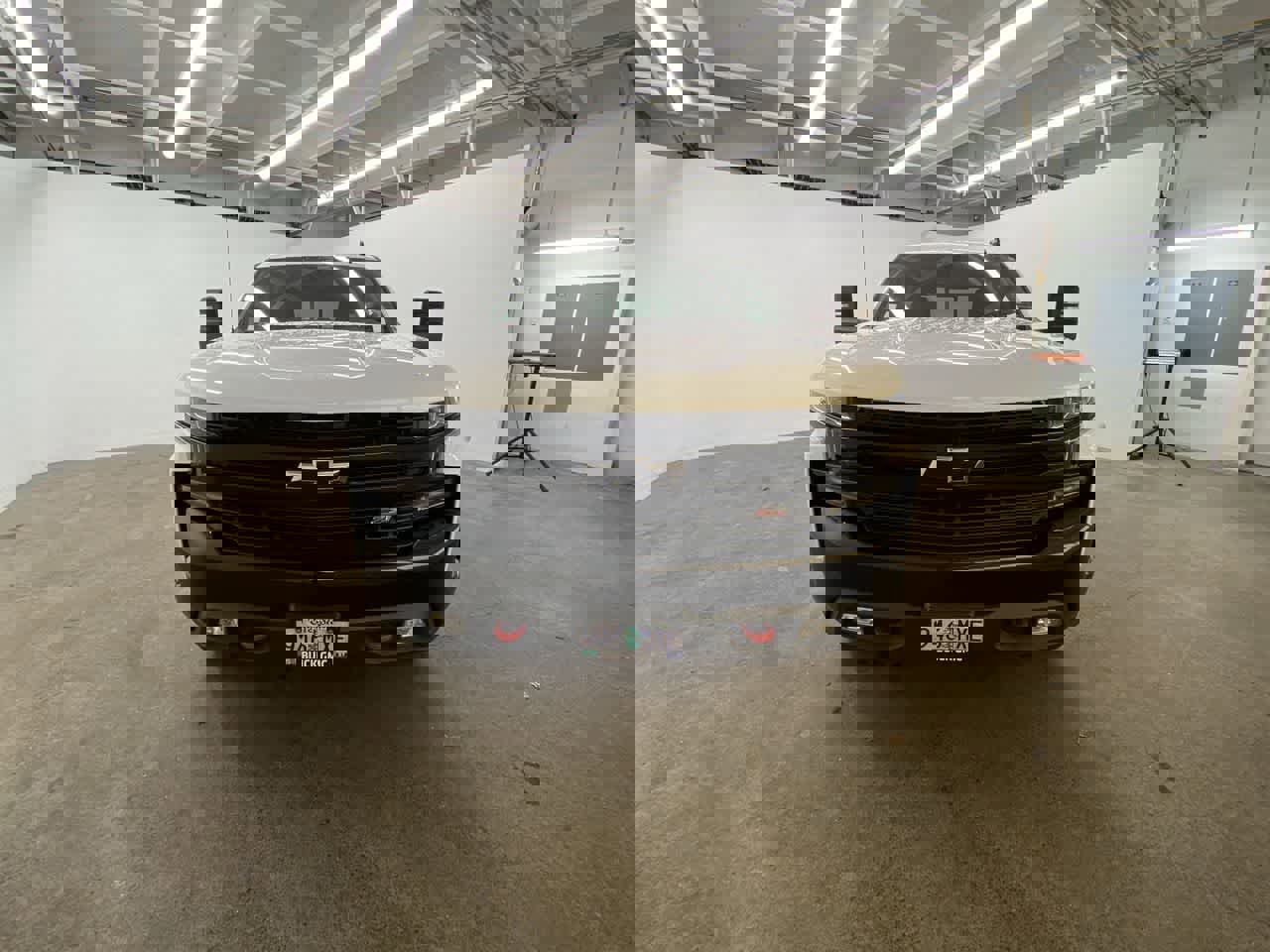 Used 2021 Chevrolet Silverado 1500 LT Trail Boss w/ Convenience Package II image 9