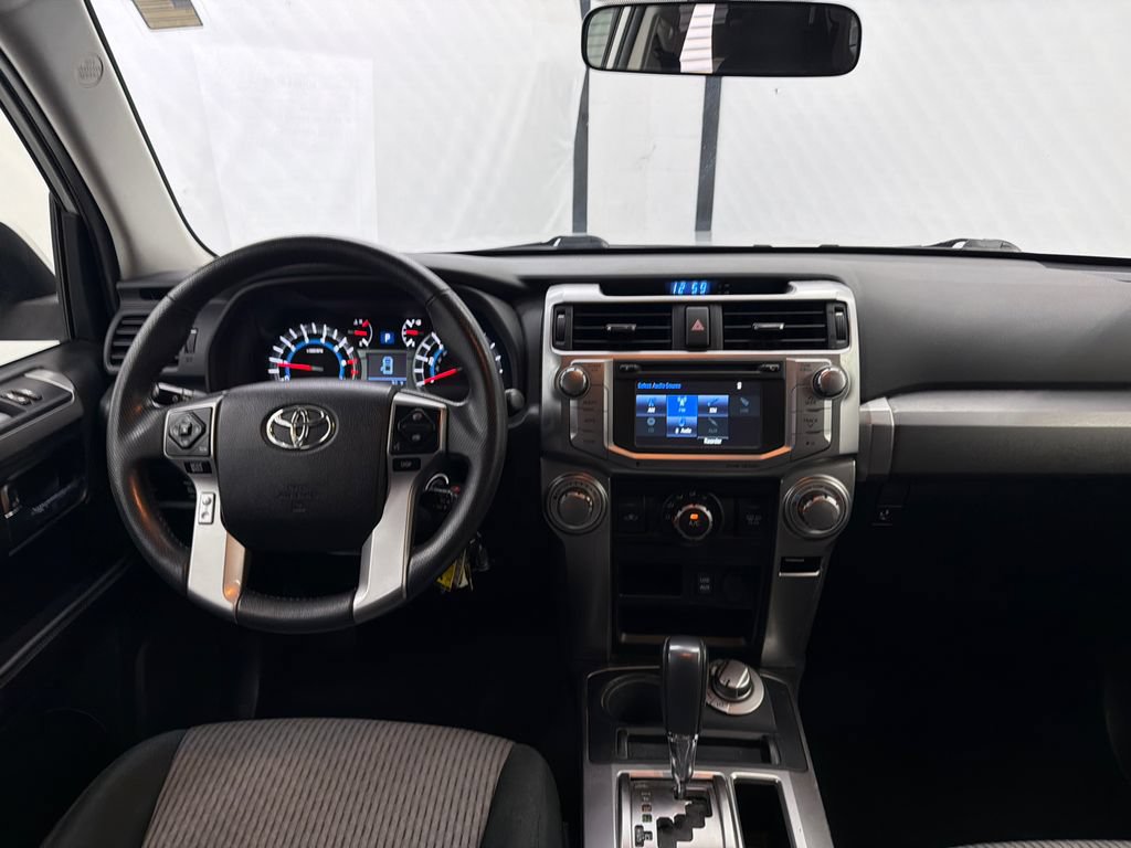 Used 2019 Toyota 4Runner SR5 AWD/4WD image 22