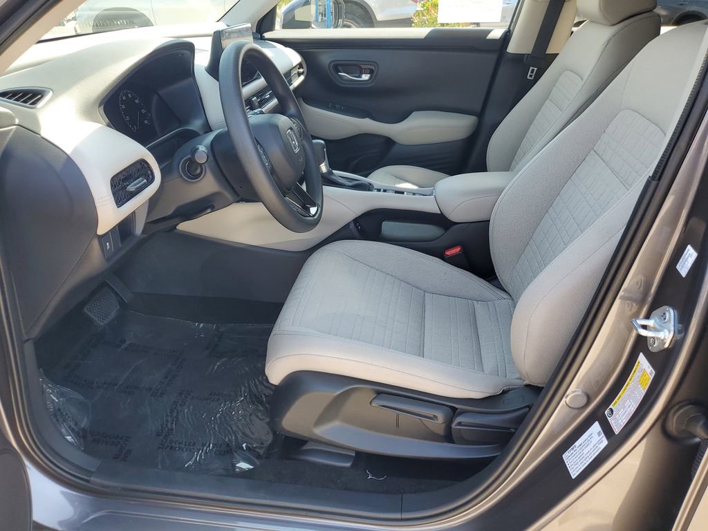 Certified 2026 Honda HR-V LX image 17