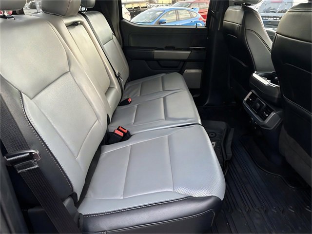 Used 2022 Ford F150 Lightning Lariat image 23