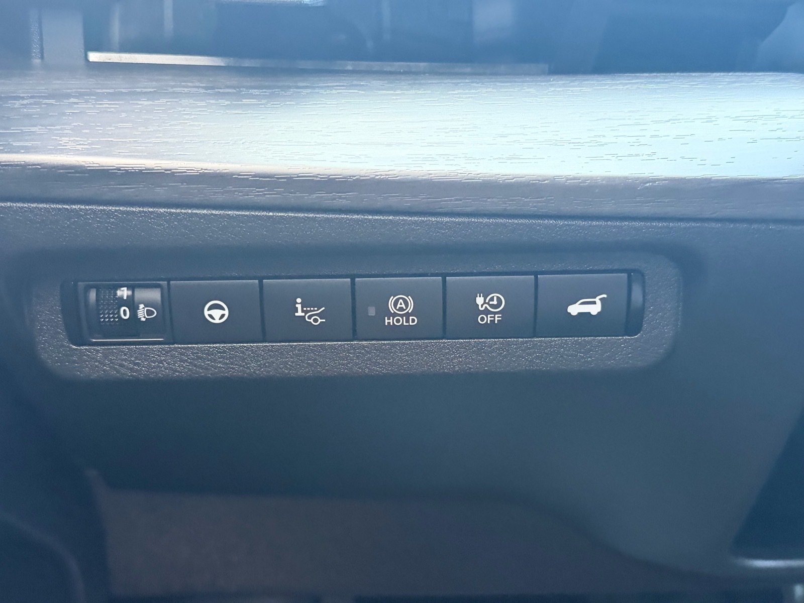 Certified 2024 Nissan Ariya FWD image 33