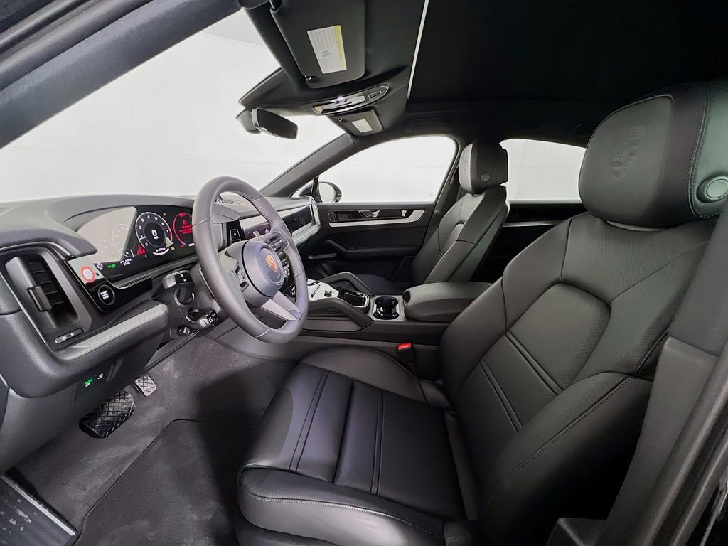 New 2026 Porsche Cayenne Coupe image 5