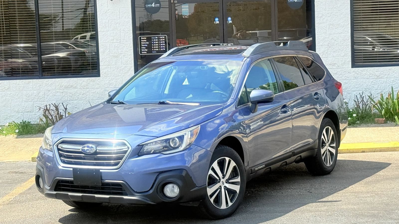 Used 2018 Subaru Outback 2.5i Limited AWD/4WD image 3