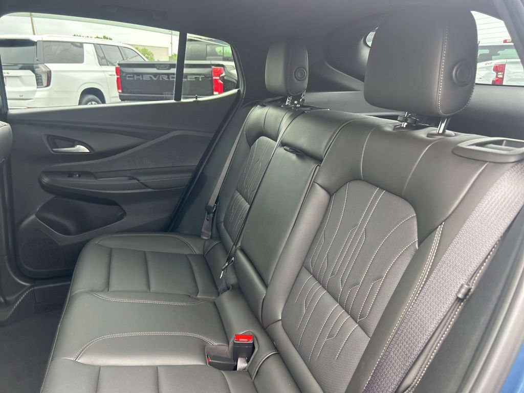 Used 2024 Buick Envista Avenir FWD image 37