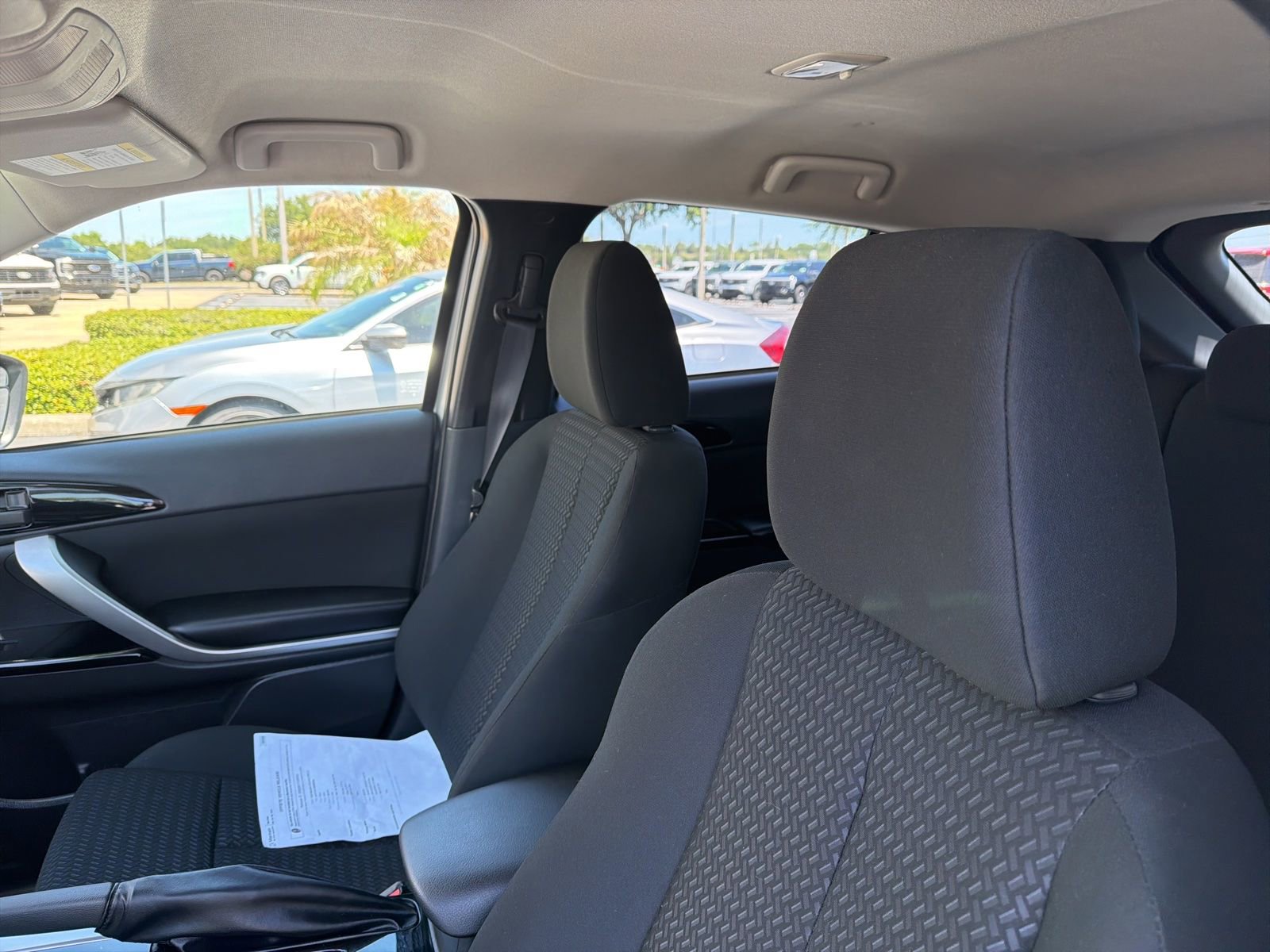 Used 2025 Mitsubishi Eclipse Cross LE image 17