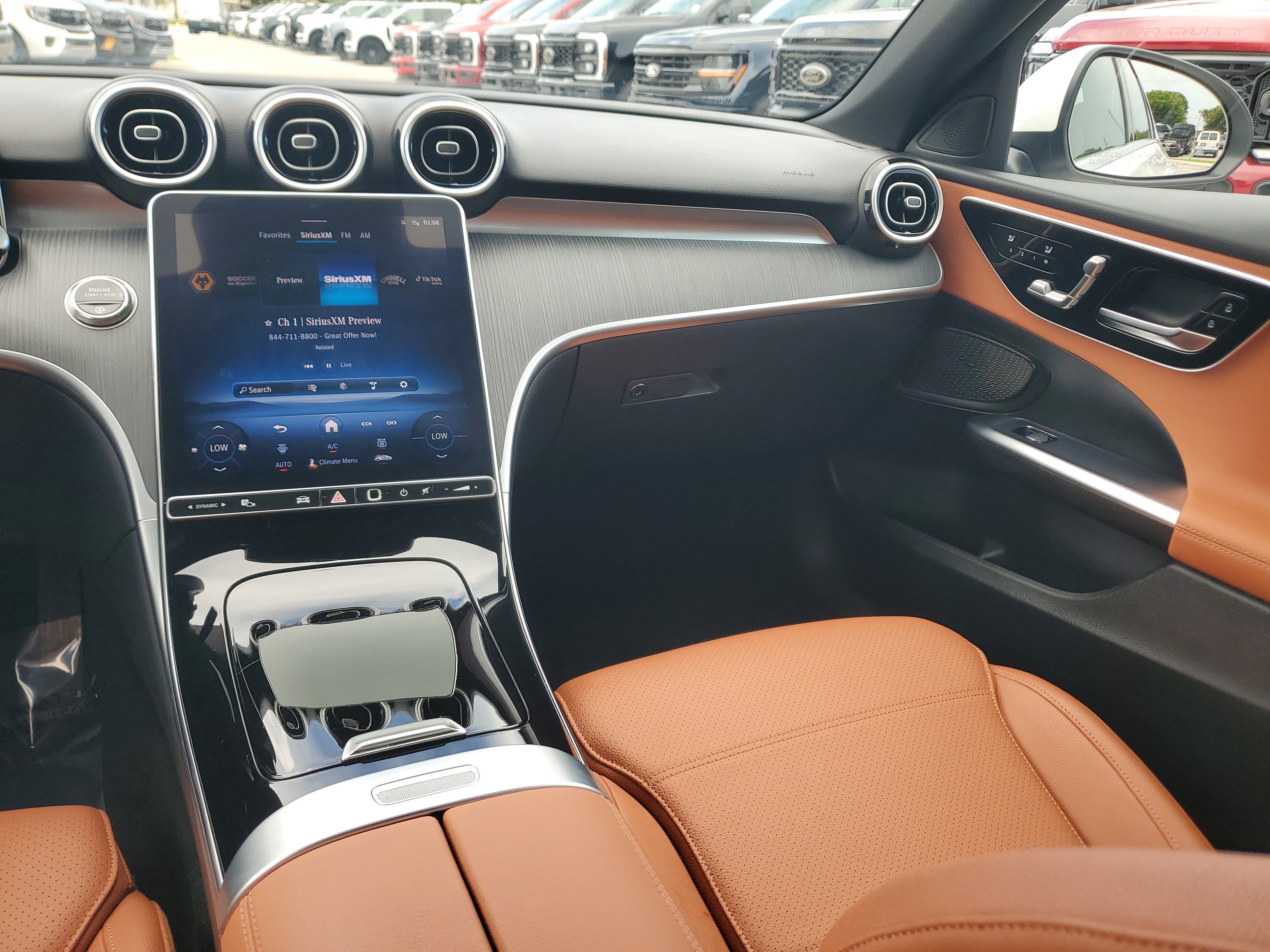 Used 2025 Mercedes-Benz C 300 Sedan image 15