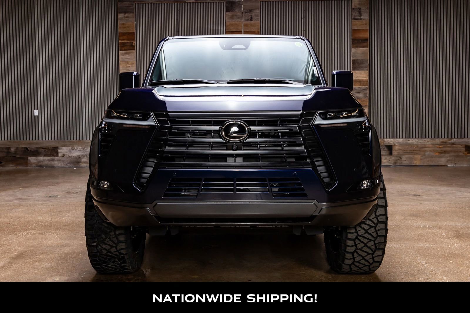 Used 2025 Lexus GX 550 w/ Accessory Package (2T) image 4