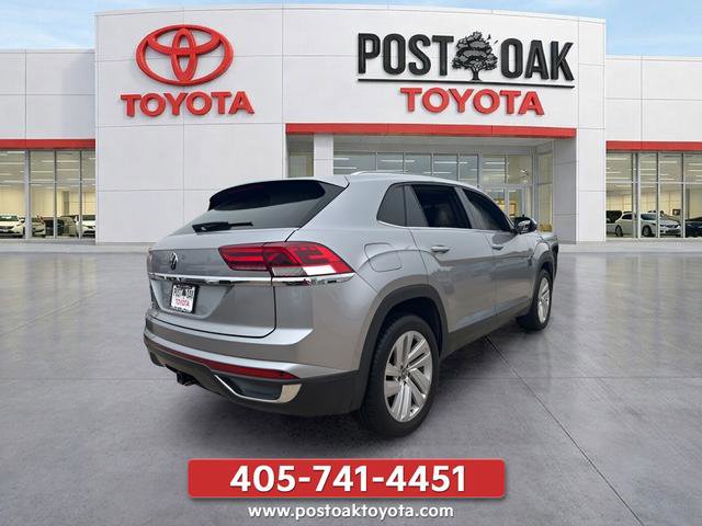 Used 2023 Volkswagen Atlas Cross Sport SE FWD image 7