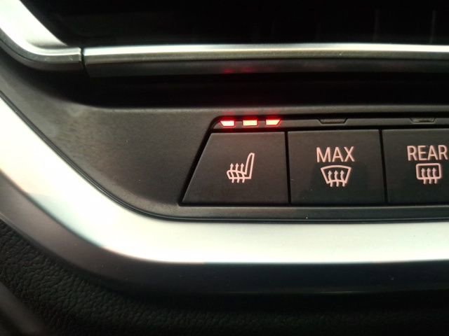 Used 2022 BMW 330i xDrive Sedan w/ Premium Package 2 image 43