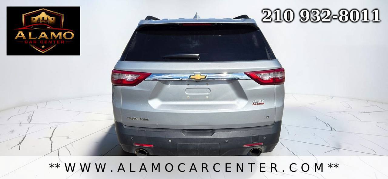 Used 2020 Chevrolet Traverse LT FWD image 4
