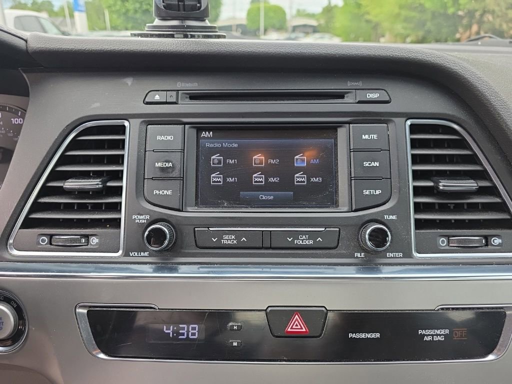 Used 2016 Hyundai Sonata Limited FWD image 16