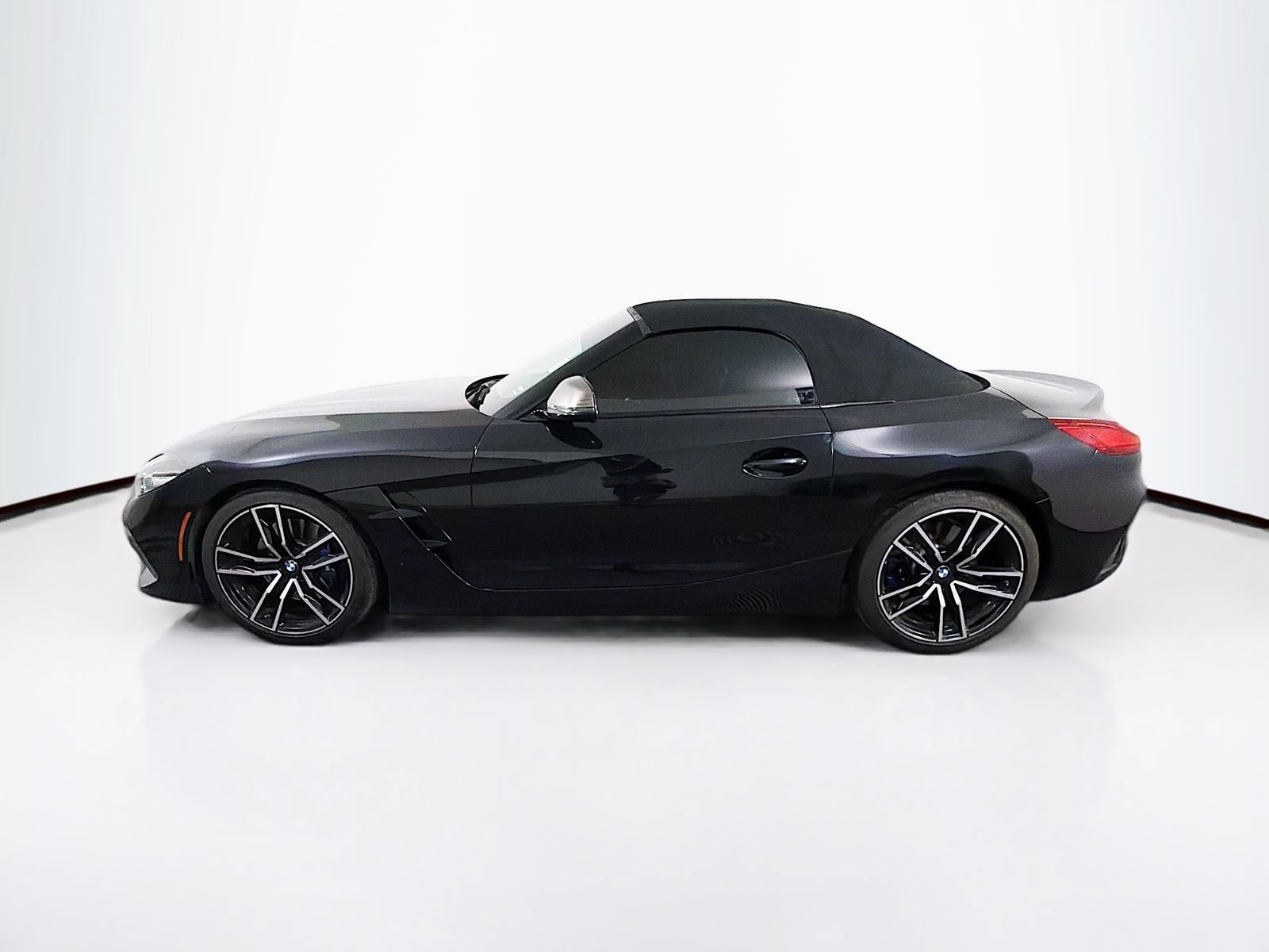 Used 2020 BMW Z4 M40i w/ Premium Package RWD image 4