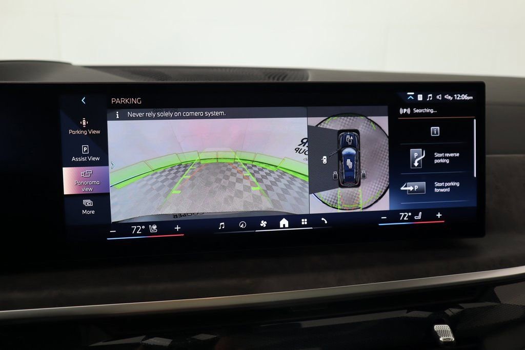 New 2025 BMW X7 xDrive40i w/ Parking Assistance Package image 7