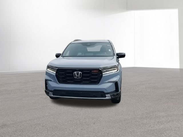 New 2025 Honda Pilot TrailSport image 3