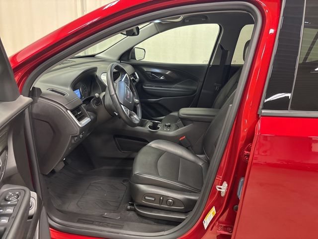 Used 2024 GMC Terrain SLT w/ Infotainment Package II AWD/4WD image 18