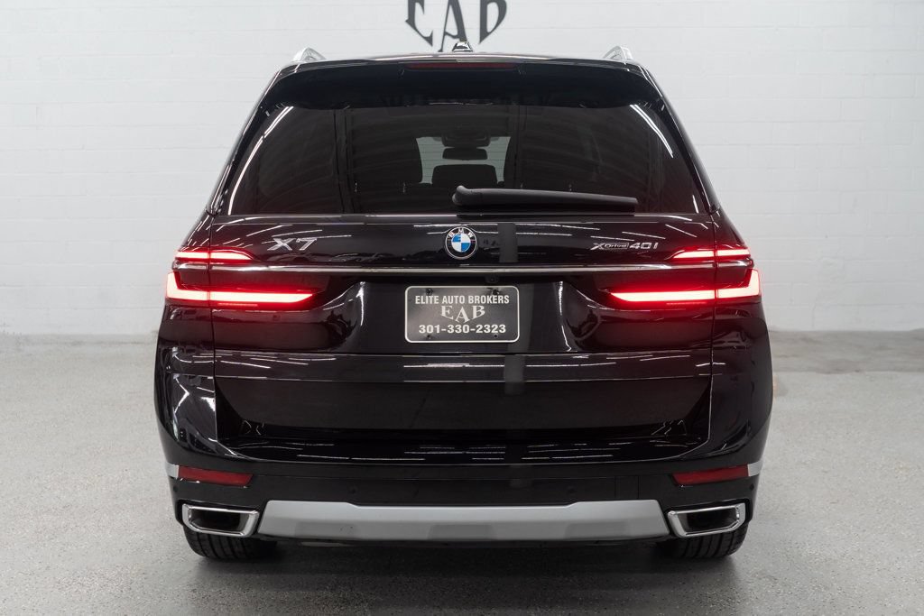 Used 2026 BMW X7 xDrive40i AWD/4WD image 4