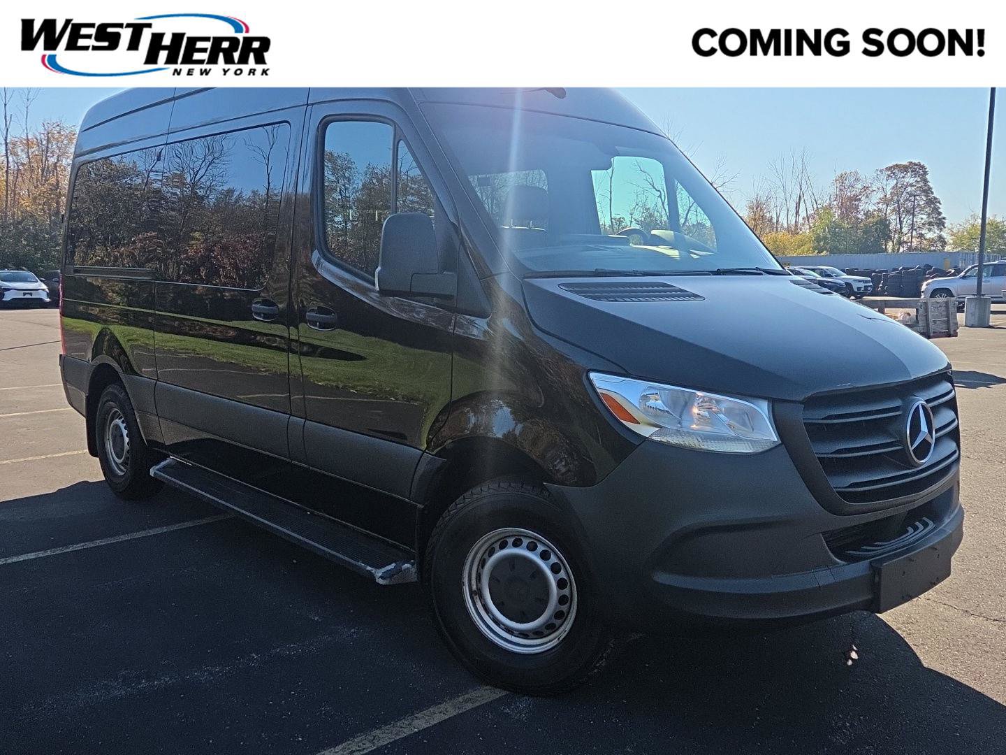 Used 2019 Mercedes-Benz Sprinter 2500 image 1