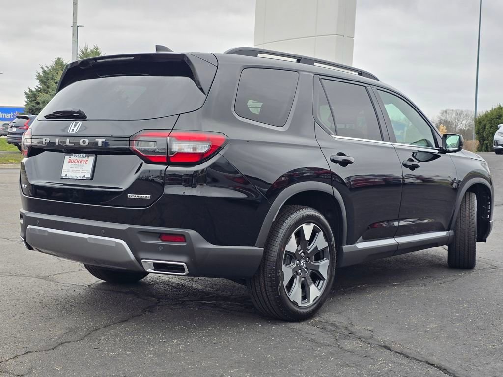 New 2026 Honda Pilot Touring image 8