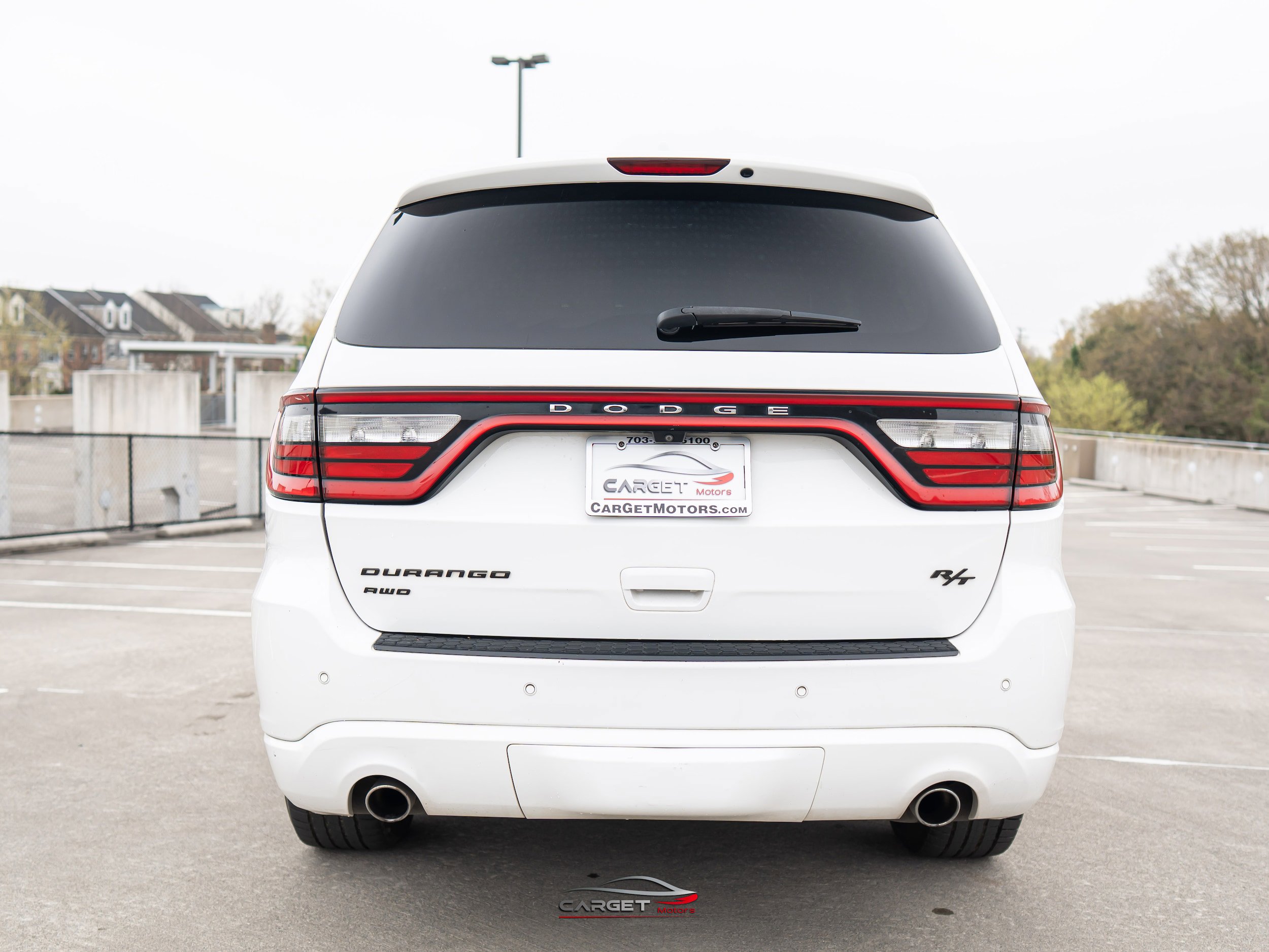 Used 2017 Dodge Durango R/T w/ Technology Group AWD/4WD image 6