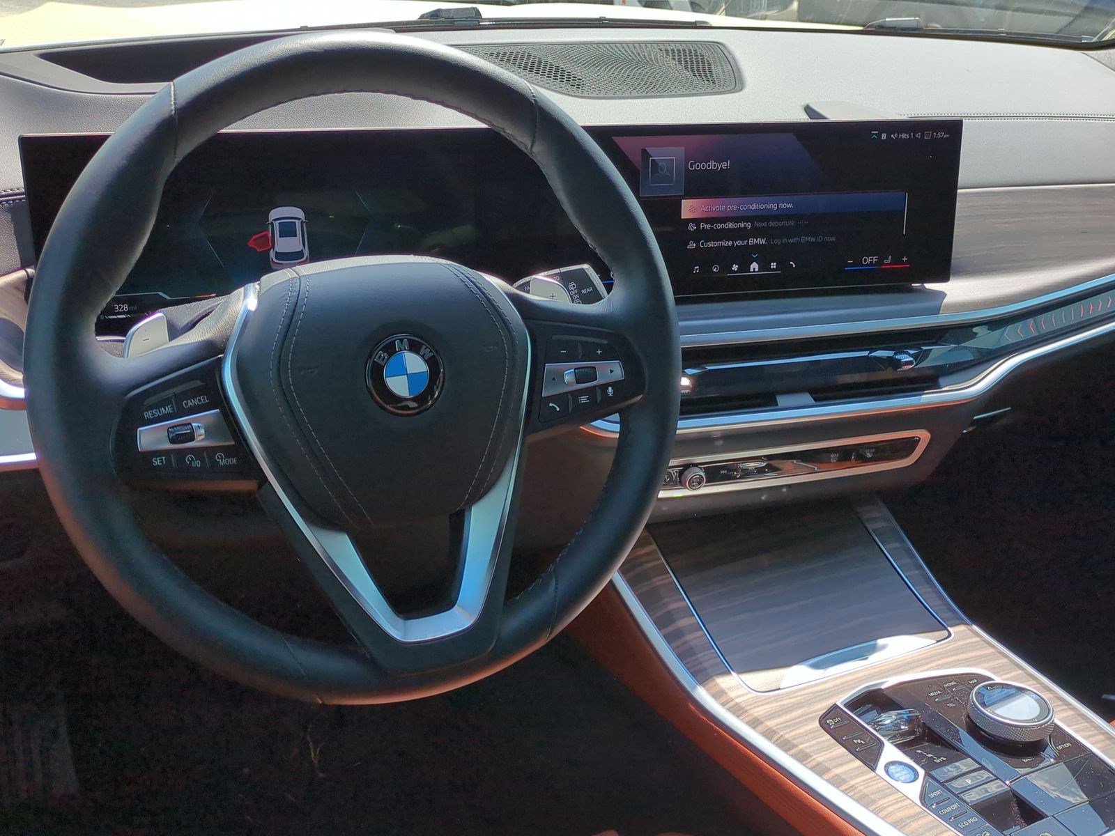 Certified 2025 BMW X5 xDrive40i w/ Executive Package image 29