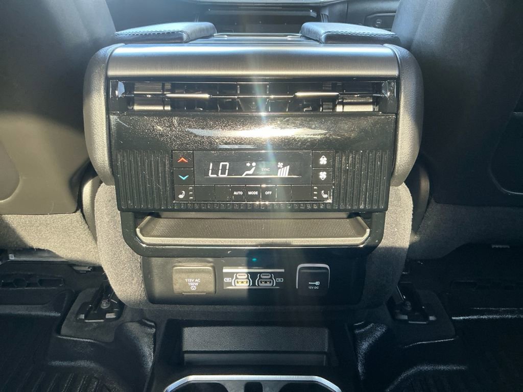 Used 2025 Jeep Wagoneer Series II w/ Premium Group I image 20