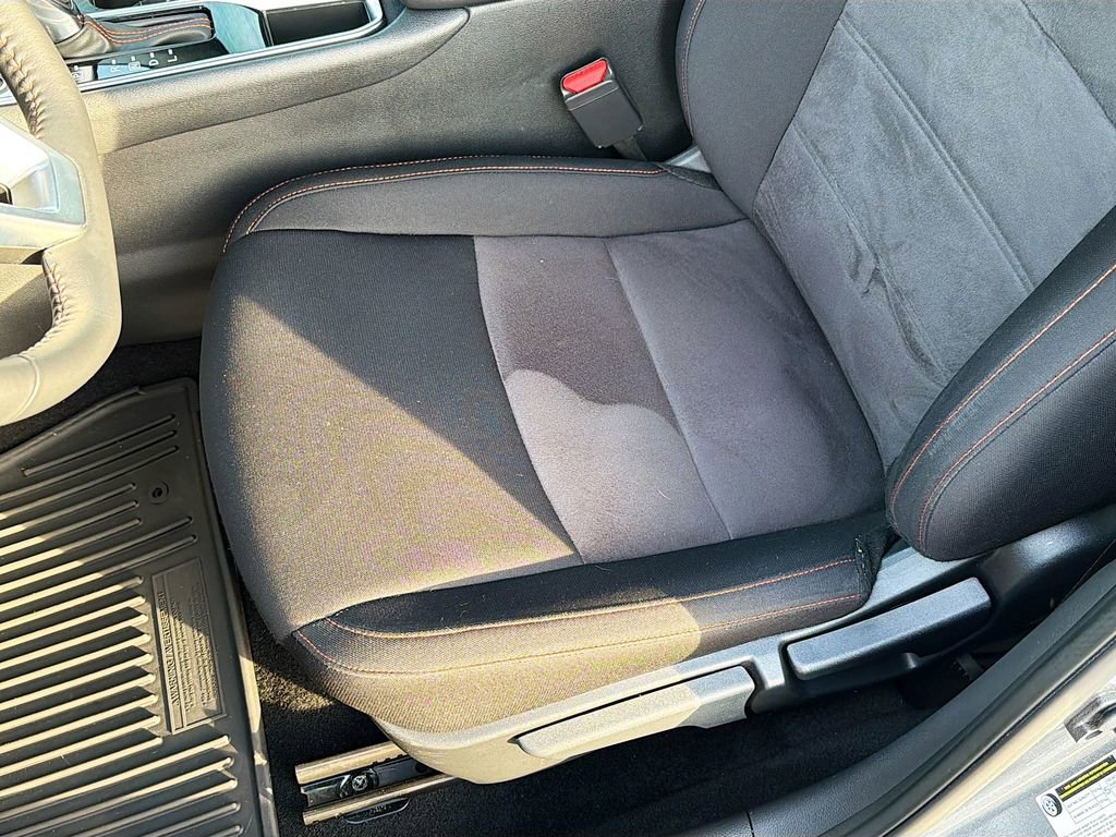 Used 2024 Nissan Sentra SR w/ Trunk Package image 18