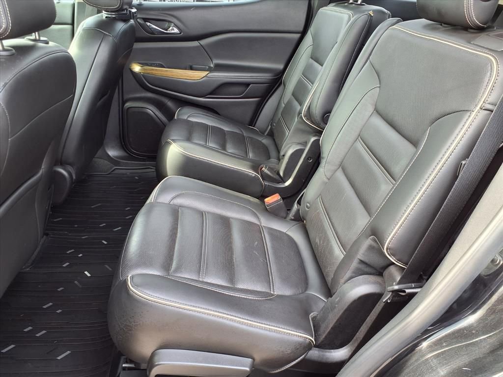 Used 2018 GMC Acadia Denali w/ Technology Package image 26