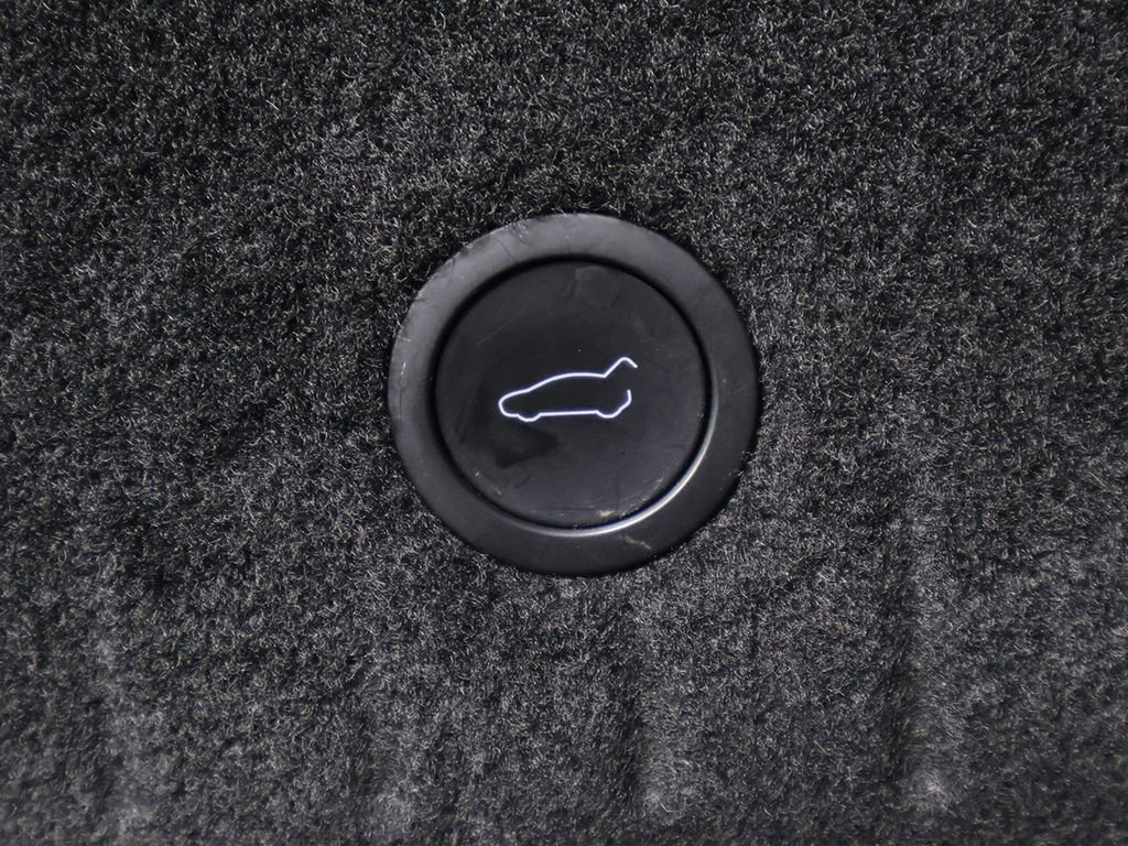 Used 2023 Tesla Model S Plaid AWD/4WD image 56