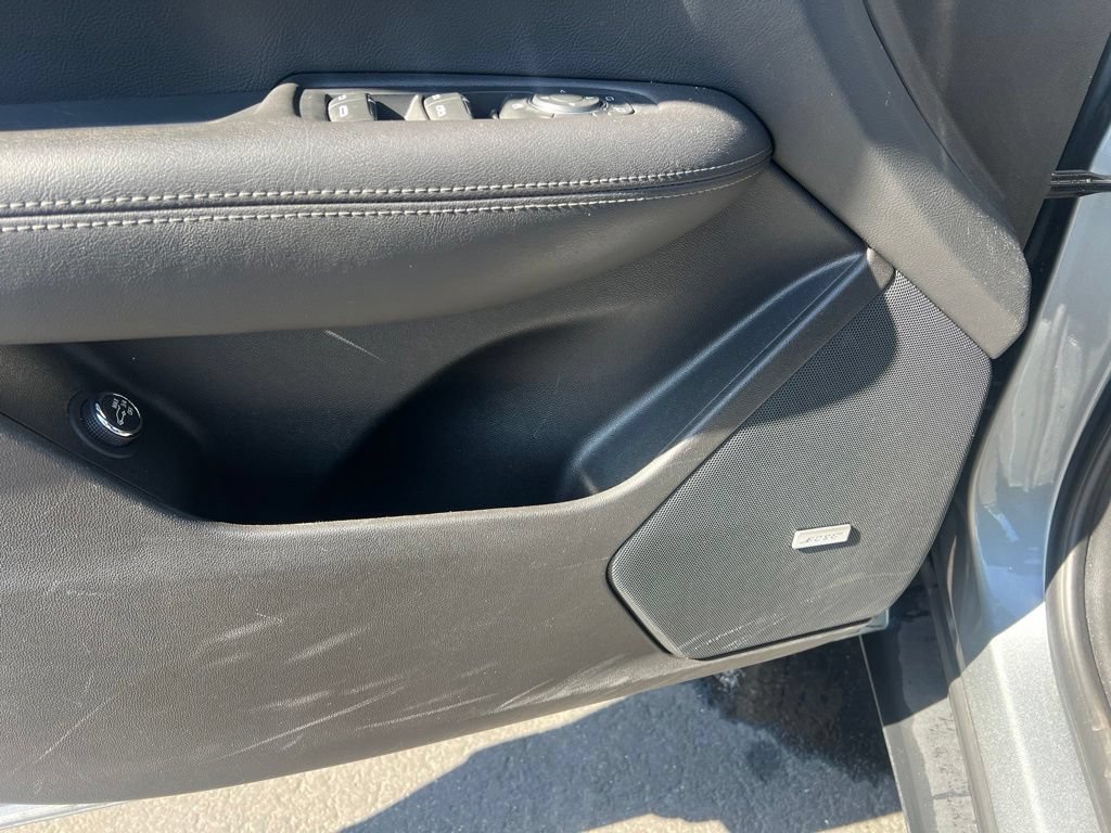 Certified 2023 Cadillac XT5 Luxury FWD image 13