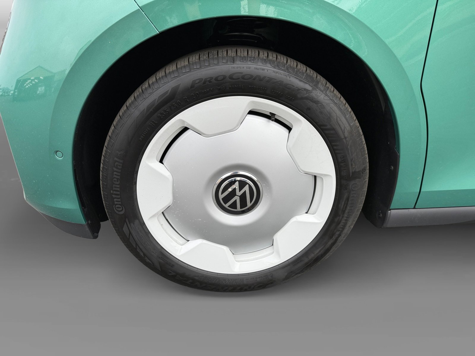 New 2025 Volkswagen ID. Buzz 1st Edition image 9