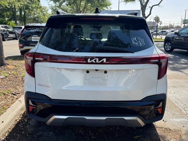 Certified 2024 Kia Seltos S FWD image 3
