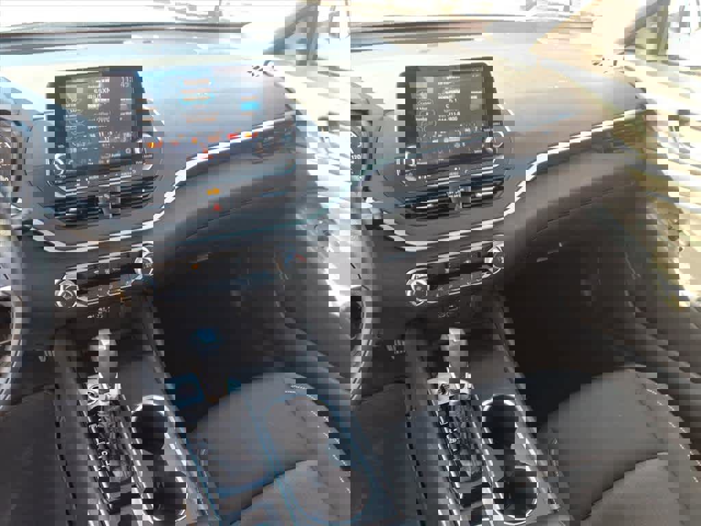 Certified 2022 Nissan Altima 2.5 SV image 15