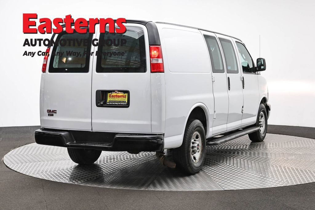 Used 2020 GMC Savana 2500 w/ Driver Convenience Package RWD image 5