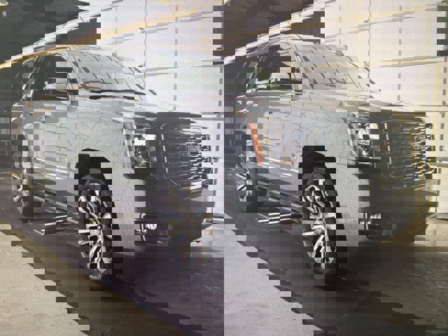 Used 2018 GMC Yukon Denali w/ Denali Ultimate Package