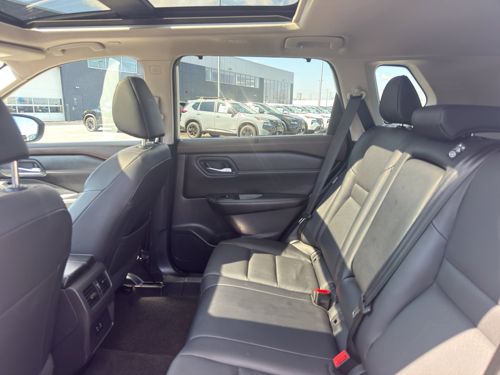 Certified 2023 Nissan Rogue SV w/ SV Premium B Package image 33