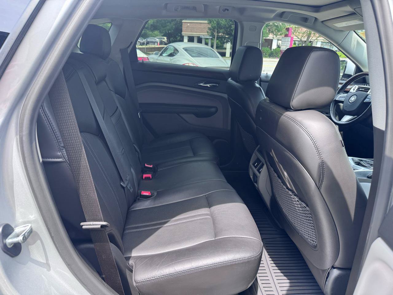 Used 2011 Cadillac SRX Luxury AWD/4WD image 23