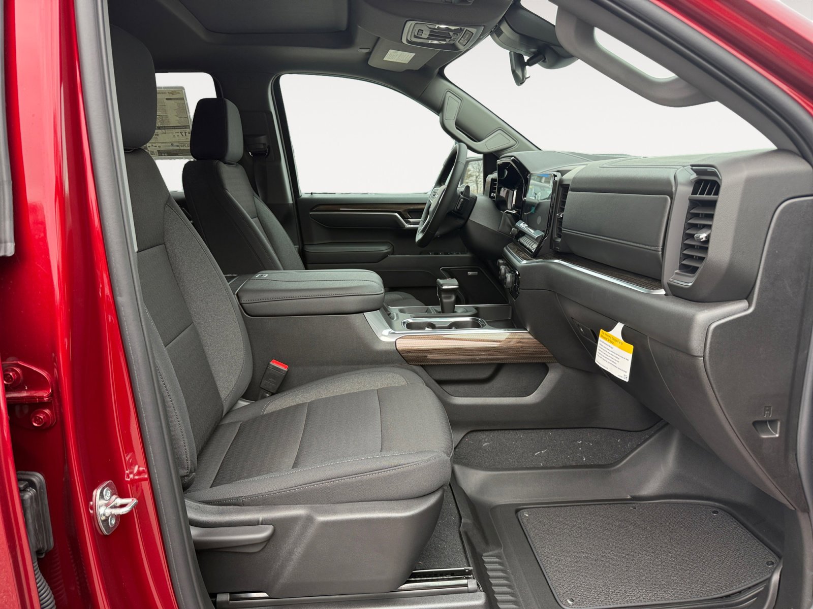 New 2025 Chevrolet Silverado 1500 RST AWD/4WD image 15