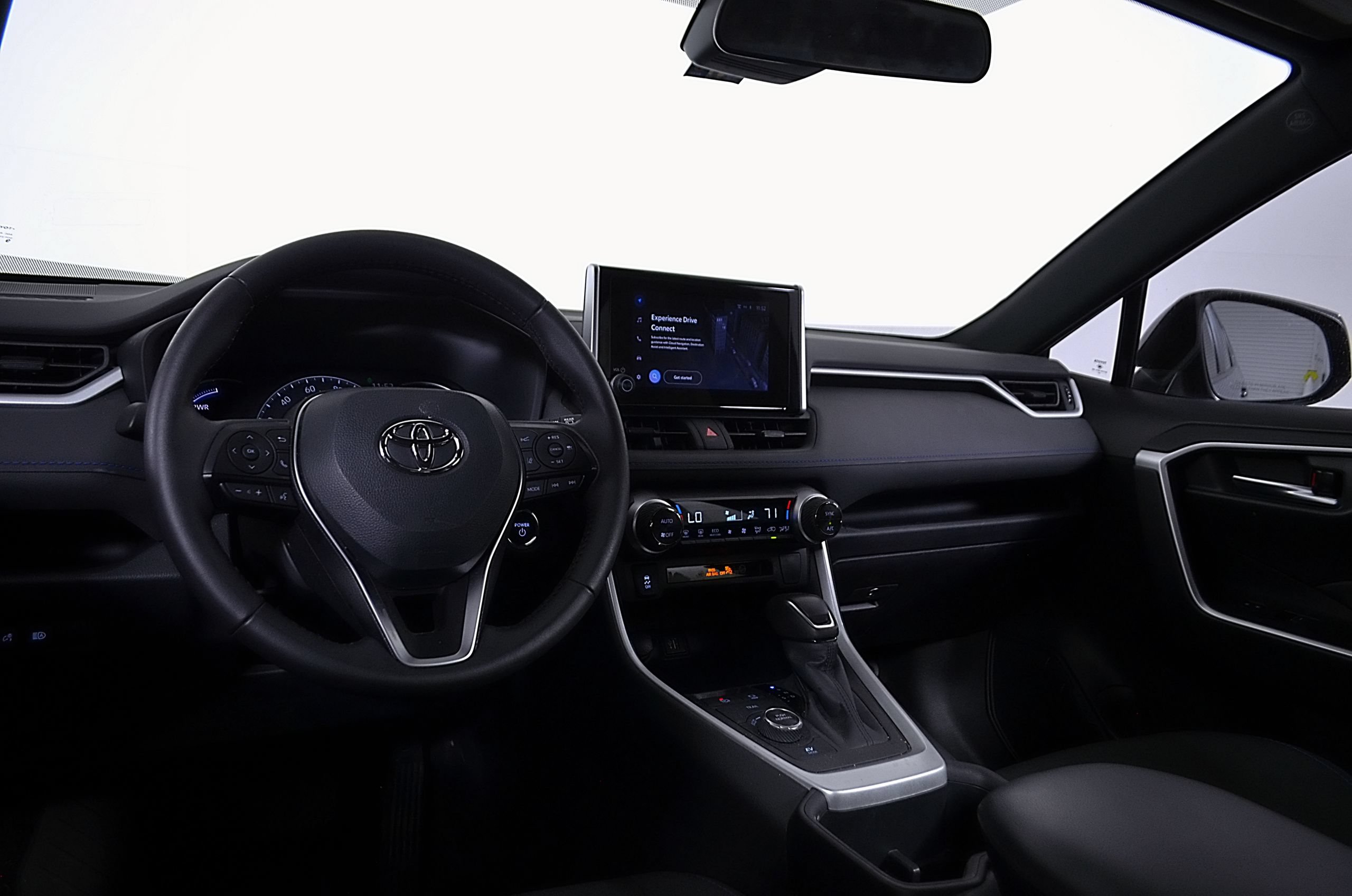 Used 2024 Toyota RAV4 SE AWD/4WD image 21