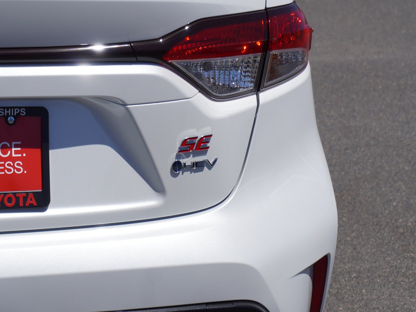New 2026 Toyota Corolla SE FWD image 10