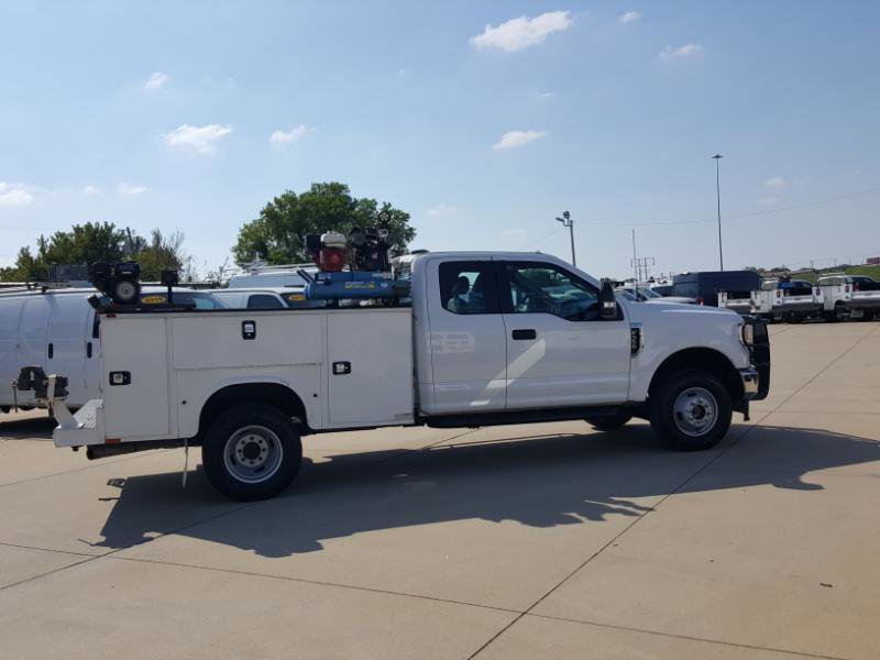 Used 2022 Ford F350 XL w/ Power Equipment Group image 6