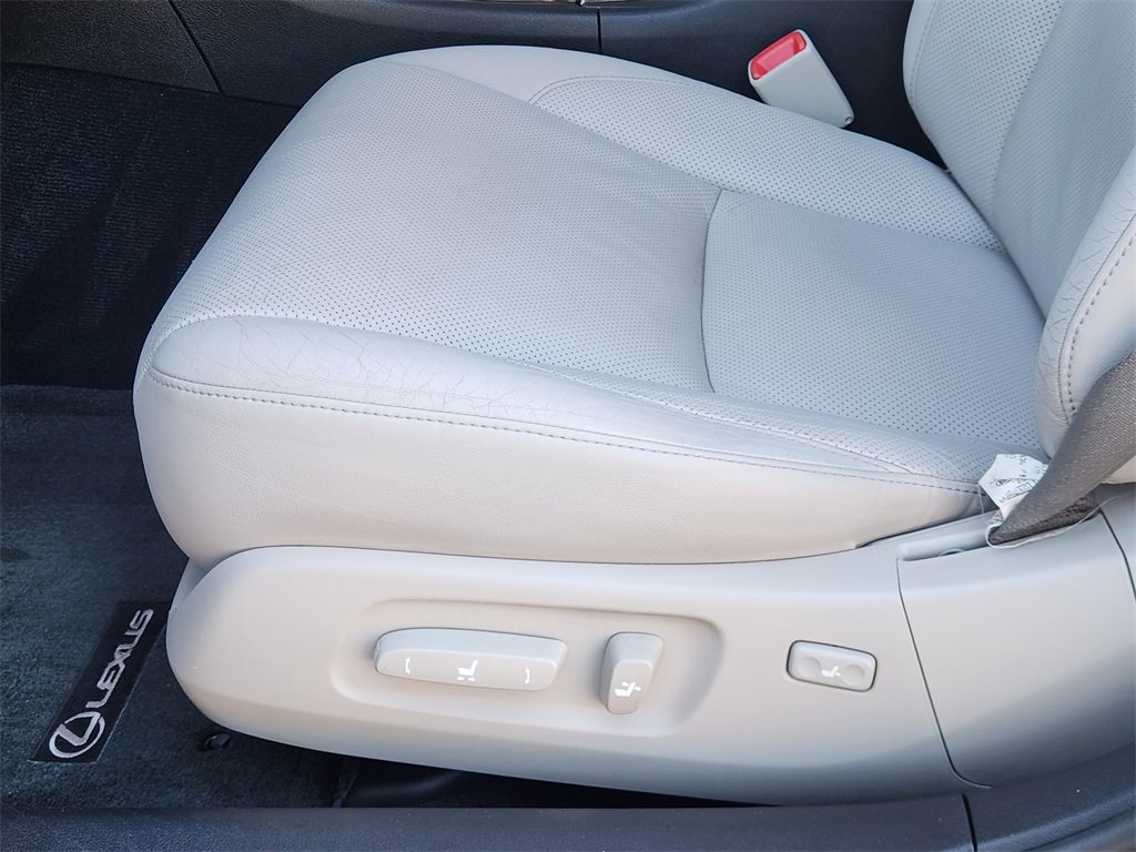 Used 2011 Lexus ES 350 image 22