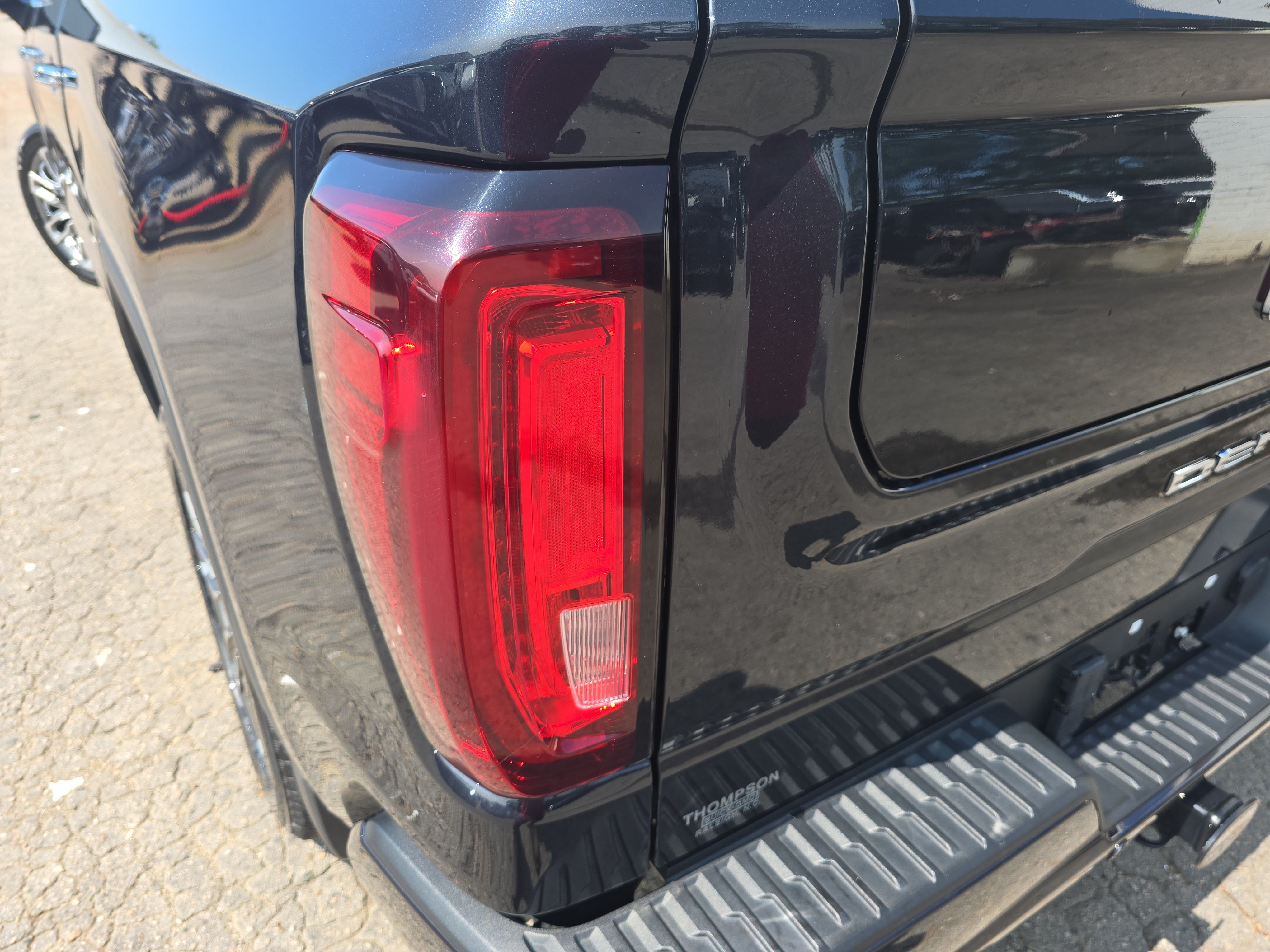 Used 2023 GMC Sierra 1500 Denali Ultimate AWD/4WD image 36