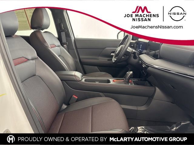 Used 2025 Nissan Kicks SR image 20